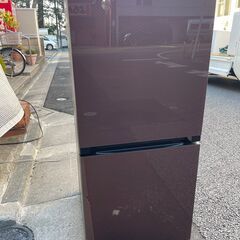 最短当日配送可★無料で配送及び設置いたします★ハイセンス 冷蔵庫 HR-G13A-BR 2017年製★HIS7A