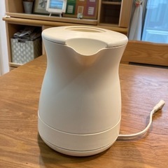 キャンセルの為再投稿　電気ケトルの画像