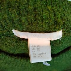 ビジュつきセーターの画像
