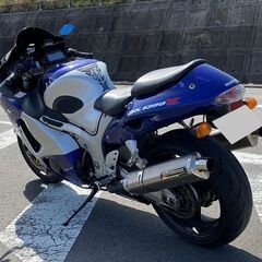 最終値下げ　車検R5.1.13迄 スズキ GSX1300R ハヤブサ 隼 カスタム ヨシムラマフラー ナビ バーハン化 別体マスター メッシュホース SUZUKI GW71の画像