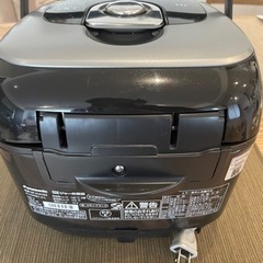 パナソニックIH炊飯器5.5合炊・SR-HA103炊飯器の画像