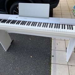 CASIO  電子ピアノ