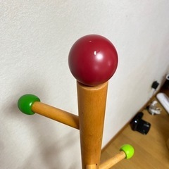 ポールハンガー　子供用　木　ウッド　カラフルの画像