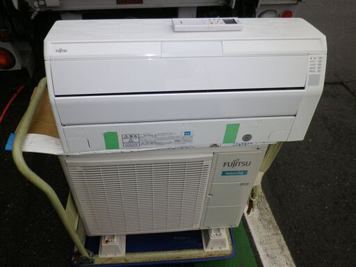 美品◆FUJITSU/富士通　6～8畳用エアコン　nocria　AS-R22G-W　お掃除」、除菌　２０１7年