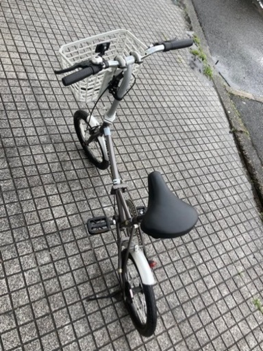 【折りたたみ自転車】16インチ　変速なし　美品❗️カゴは外せます　若林自転車　唐崎　SALE❗️