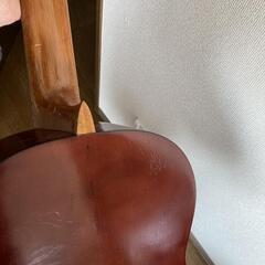 アコースティックギターの画像