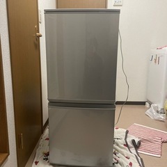 冷蔵庫の画像
