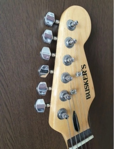 busker's エレキギター
