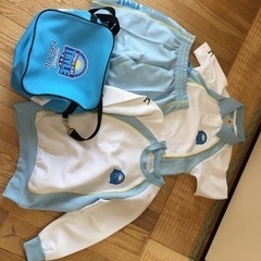 トライルのユニホーム