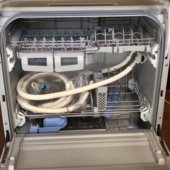 値下げ！パナソニック　食洗機　食器洗い乾燥機　NP-TR5の画像