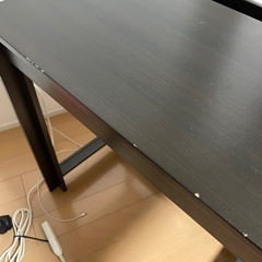 ikea(イケア)デスク 傷ありの画像