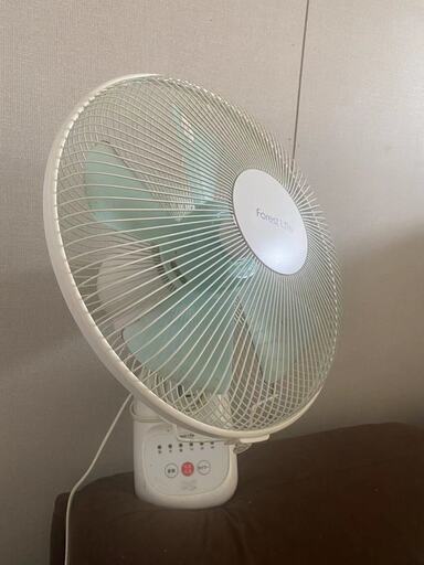 リモコン式壁掛け扇風機
