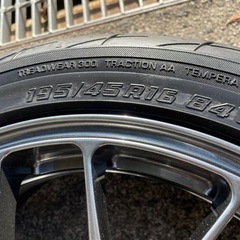 正規品　美品！BBS RP16インチ6.5J 赤エンブレム付き　タイヤほぼ新品付き　195/45R16 84Wアドバンフレバ　4本セット！即の画像