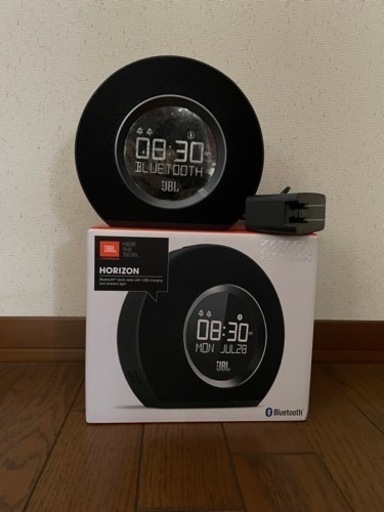 枕元にいかが？　JBL HORIZON (アラーム時計＋Bluetoothスピーカー＋FMラジオ＋背面ライト)