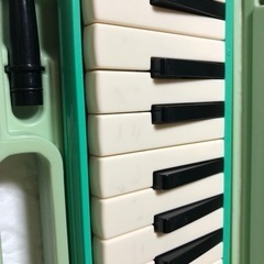 鍵盤ハーモニカ　オリーブ2の画像