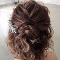 ◎大阪市内出張費無料◎ ヘアセット メイク 1,800円～ お見...