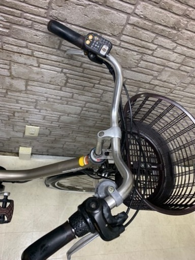 新生活応援SALE 東京23区配達無料　新品バッテリー8.9Ah 新基準　YAMAHAヤマハ　パスナチュラ　 電動自転車 中古 ③26