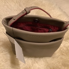 お出掛けポーチの画像