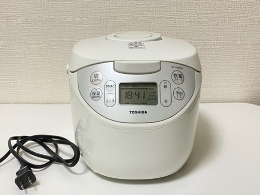炊飯器　5.5合炊き　TOSHIBA RC-10MFH(W)