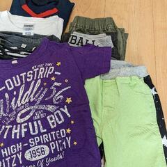 （お話中）110㌢　半袖Tシャツ、半ズボンセットの画像