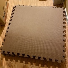 交渉中ジョイントマット　ブラウン　24枚60×60カインズオリジナルの画像