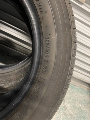 2020年製バリ山　夏タイヤ　早い者勝ち　205/60R16 セレナ　ヴォクシー　エスティマ　エルグランド　エスクワイヤ　アルファード