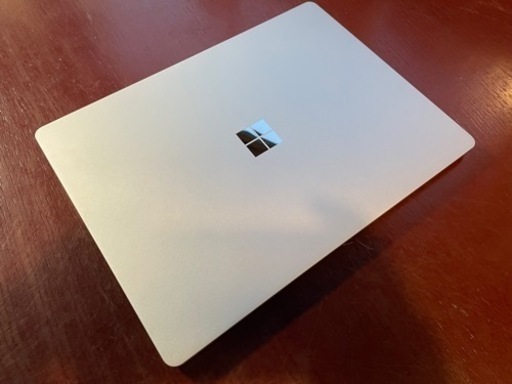 2019年製　Surface LaptopGo メモリ8GB 128GB SSD 第10世代Core i5