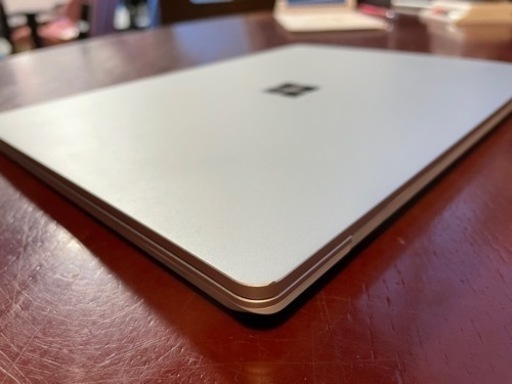 2019年製　Surface LaptopGo メモリ8GB 128GB SSD 第10世代Core i5