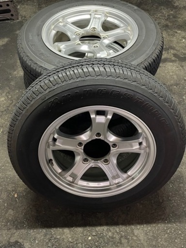 夏タイヤアルミ付き