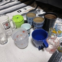 【無料】グラス　マグカップ