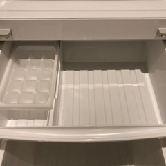 SHARP 冷凍冷蔵庫 137L 2011年製 一人暮らしの画像