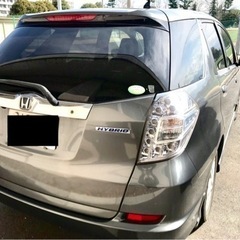 ホンダ　フィットシャトル　ハイブリッドの画像