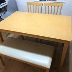 【決まりました】ダイニングテーブル　セット　椅子2脚　ベンチ
