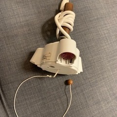 ペンダントライト器具 照明 (3灯＋常夜灯、紐引きタイプ)