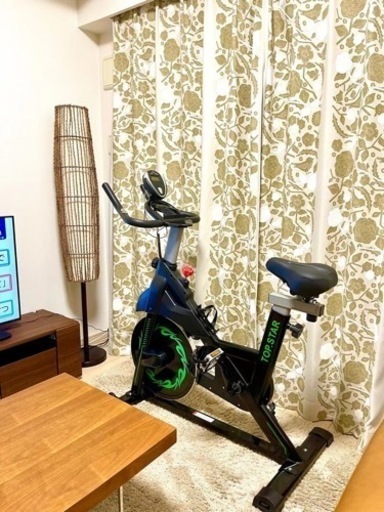 フィットネスバイク、スピンバイク、ほぼ新品