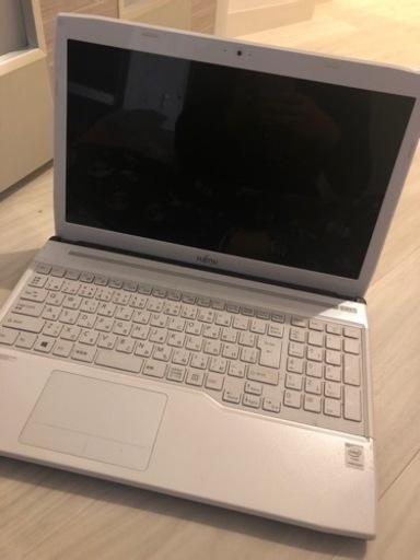 富士通ノートPC(ジャンク品)