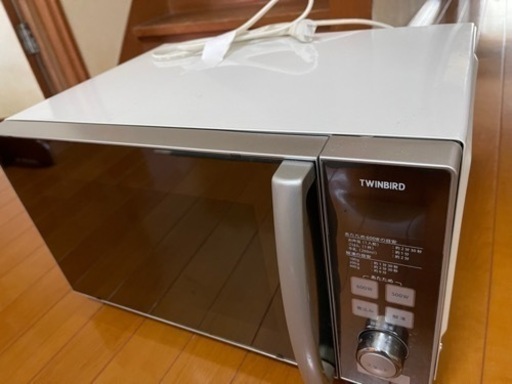 【受渡予定者決定】電子レンジ　TWINBIRD