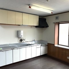 【一戸建て貸家】にかほ市金浦 9LDK 車庫1台有 − 秋田県