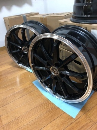 17インチ　アルミホイール　(中古)