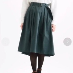 定価半額以下　amelier  ベルト付チノイレヘムスカート