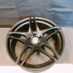 041 タイヤ　ホイール　アルミホイール 20×8.5サイズ