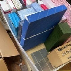 食器　瀬戸物　高価買取   片付け屋大歓迎 - 地元のお店