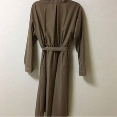 定価半額以下　AG  キャメルワンピース  の画像