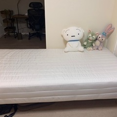 シングルベッド