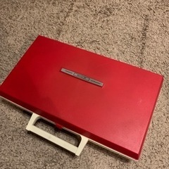 ポータブルレコードプレーヤーの画像