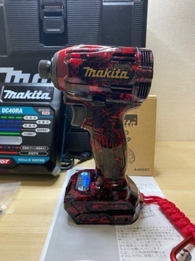 中古 マキタ　TD001G 40V 充電式インパクトドライバー　セット　カスタムカラー