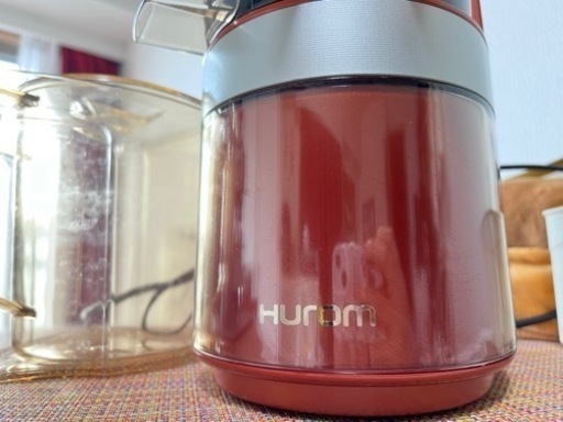 HUROM スロージューサー　値下げしました