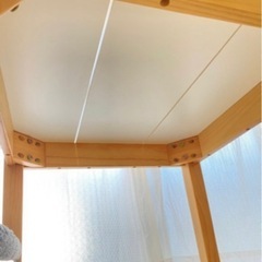 モダンデザイン　ダイニングテーブル　70㎝の画像