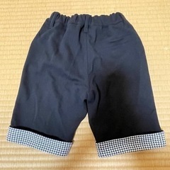 黒　半ズボン　１１０センチ　お話中の画像