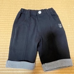 黒　半ズボン　１１０センチ　お話中の画像